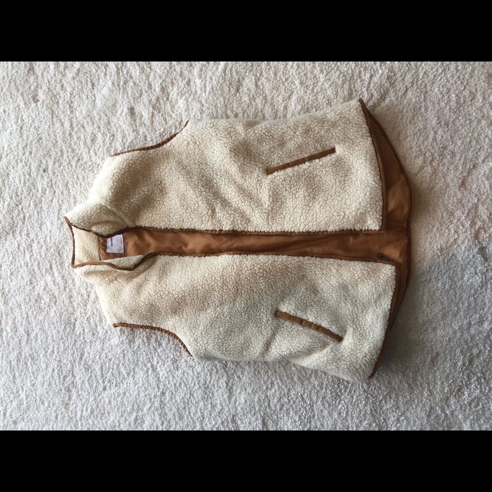 Old Navy Sherpa Best szLg